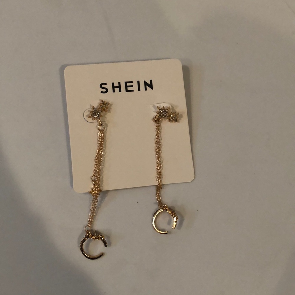 gold star ear cuff